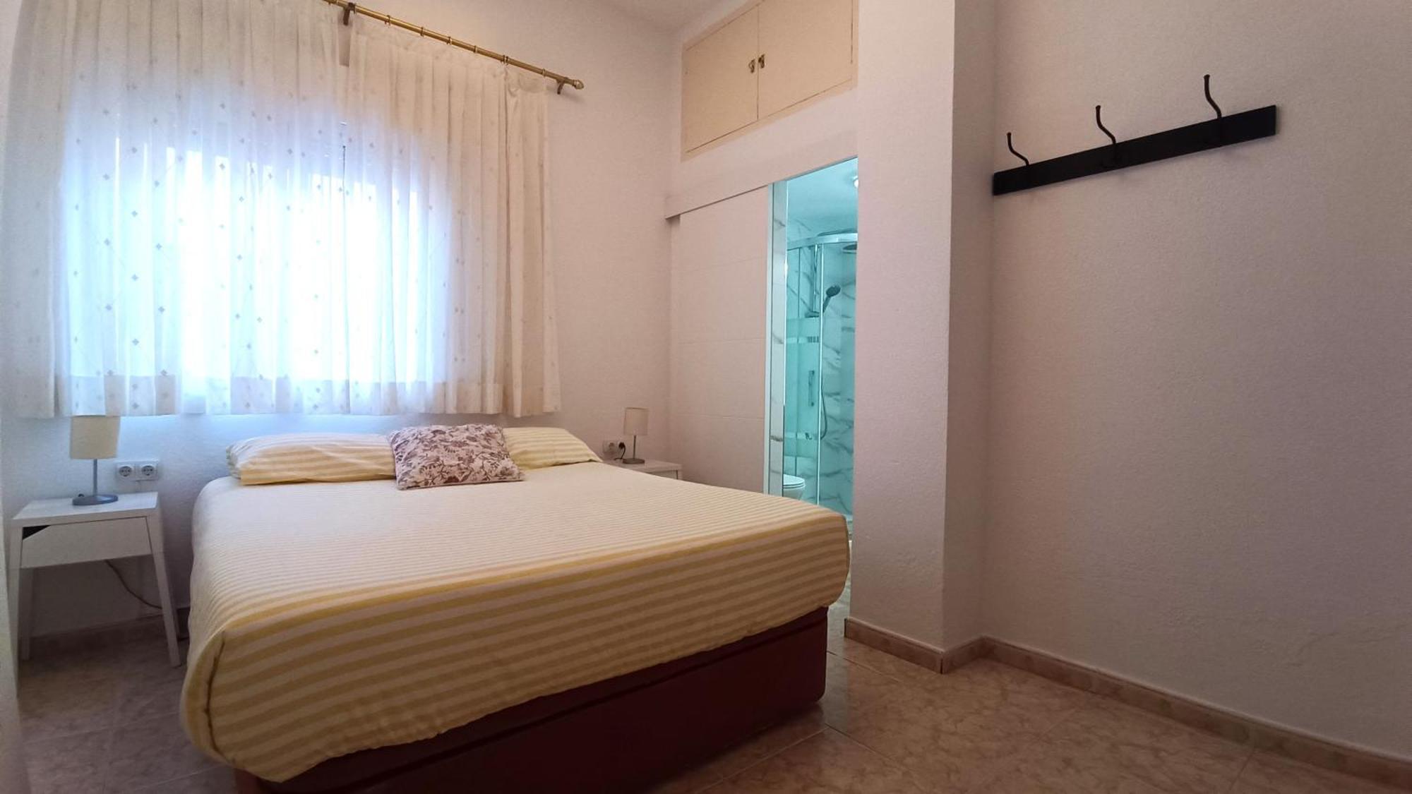 Ole Playa 5A Beach Front - A Pie De Playa, Sea Views - Vistas Al Mar, Puerto Marina Бенальмадена Экстерьер фото