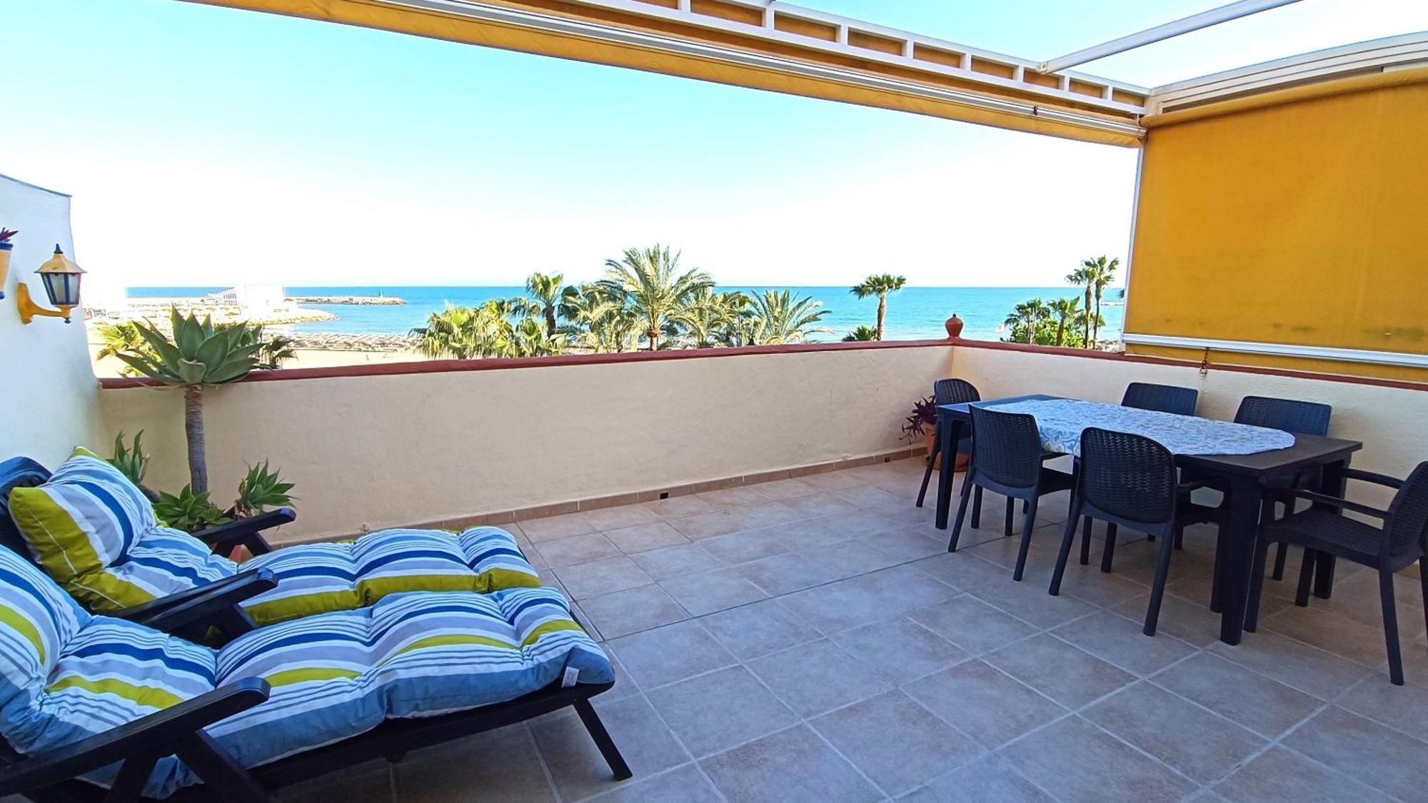 Ole Playa 5A Beach Front - A Pie De Playa, Sea Views - Vistas Al Mar, Puerto Marina Бенальмадена Экстерьер фото